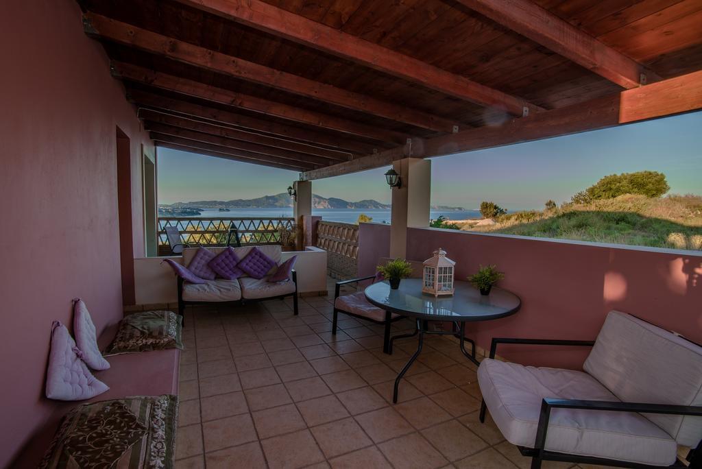 Athenea Villas, Private Pools & Gardens Willa *